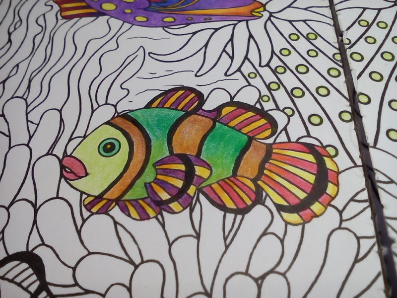 ダイソー 癒しの塗り絵マリンライフ